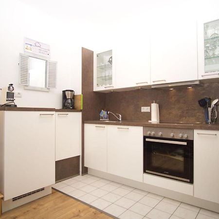 Strandnah, Balkon, Ahoi Erlebnisbad Gratis In Sellin - Strandresidenz Brandenburg Fewo 36 Goehren  Buitenkant foto