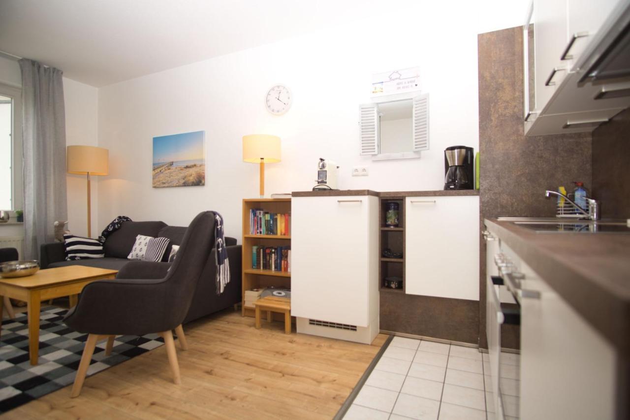 Strandnah, Balkon, Ahoi Erlebnisbad Gratis In Sellin - Strandresidenz Brandenburg Fewo 36 Goehren  Buitenkant foto