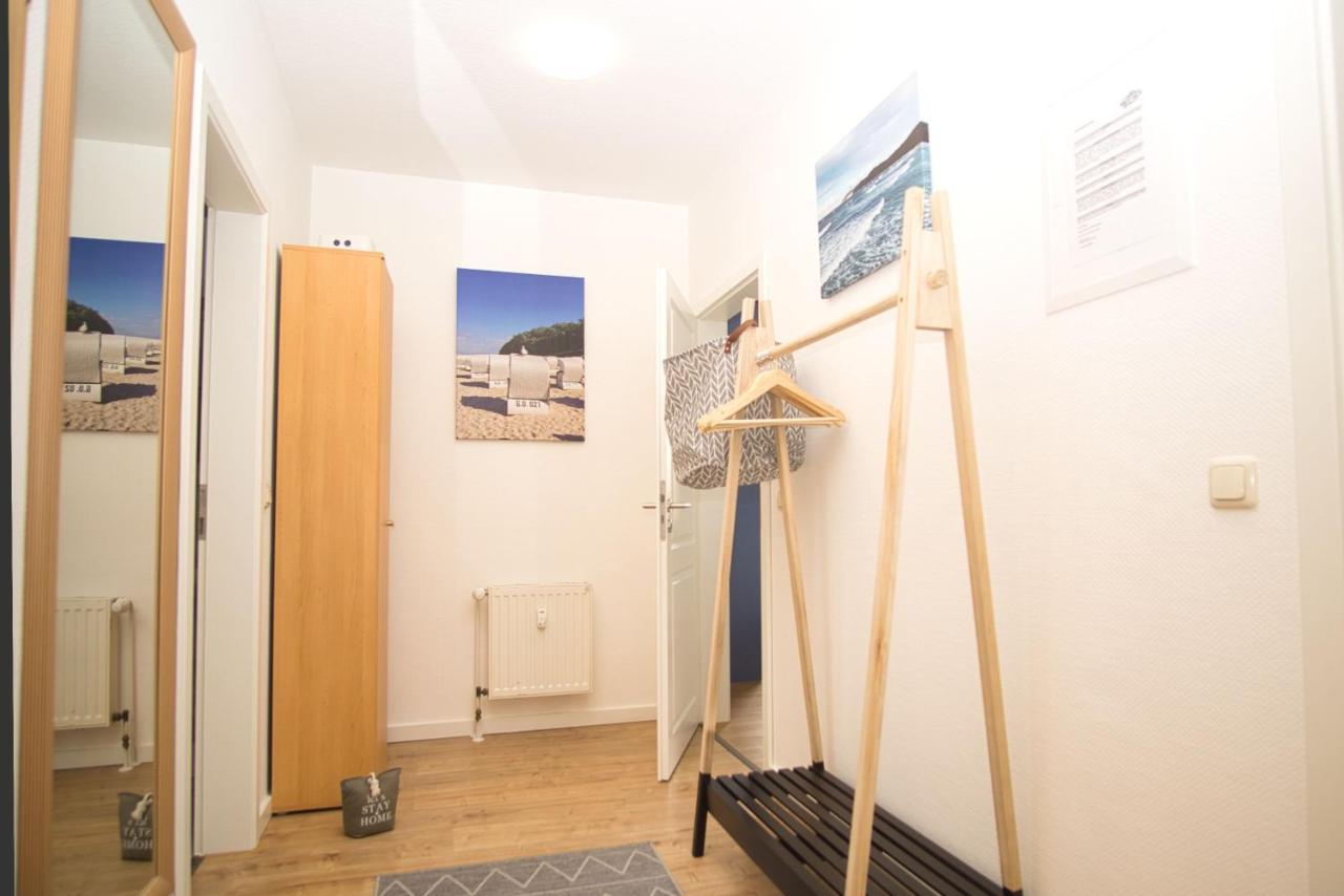 Strandnah, Balkon, Ahoi Erlebnisbad Gratis In Sellin - Strandresidenz Brandenburg Fewo 36 Goehren  Buitenkant foto